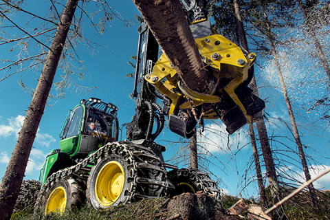 Nokian+Forest+King_JohnDeere